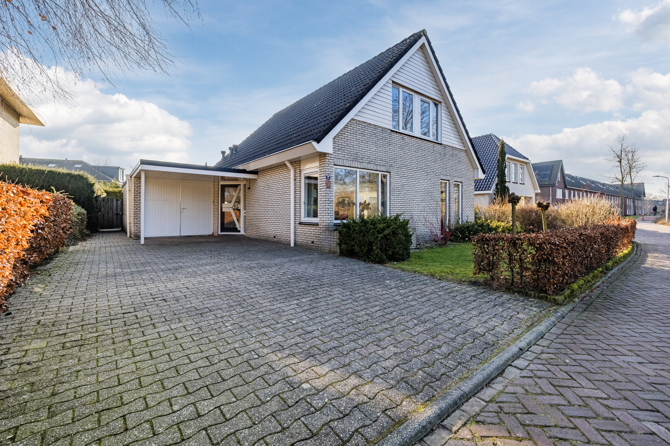 Hoofdfoto van Hoogeveen Eems 17