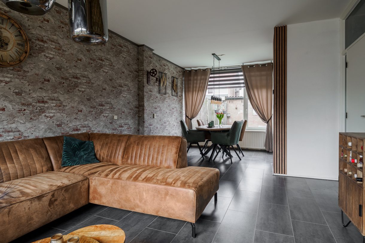 Te koop: Foto Woonhuis aan de Chopinstraat 14 in Almelo