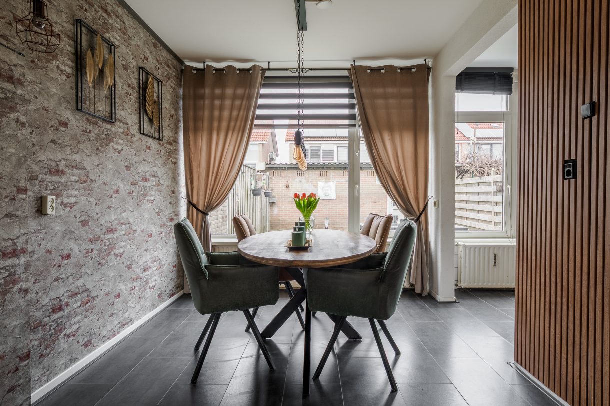 Te koop: Foto Woonhuis aan de Chopinstraat 14 in Almelo