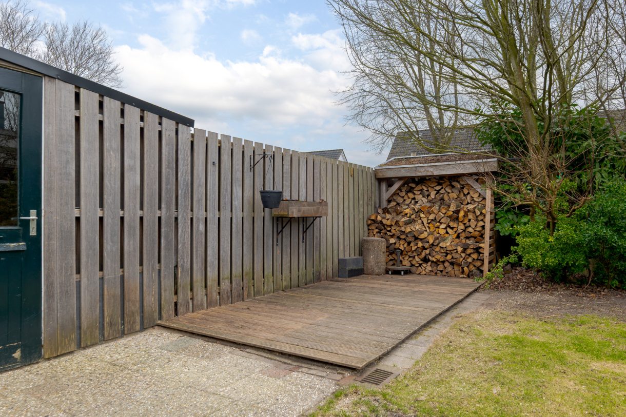 Te koop: Foto Woonhuis aan de Burg. Haitsmalaan 5 in Nijeveen