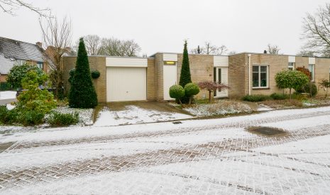 Hoofdfoto van Hengelo Louis Bouwmeesterstraat 84