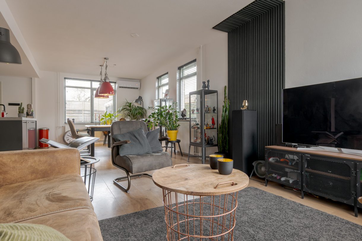 Te koop: Foto Woonhuis aan de Karspelstraat 16 in Nijeveen