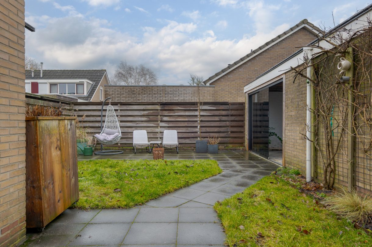 Te koop: Foto Woonhuis aan de Karspelstraat 16 in Nijeveen