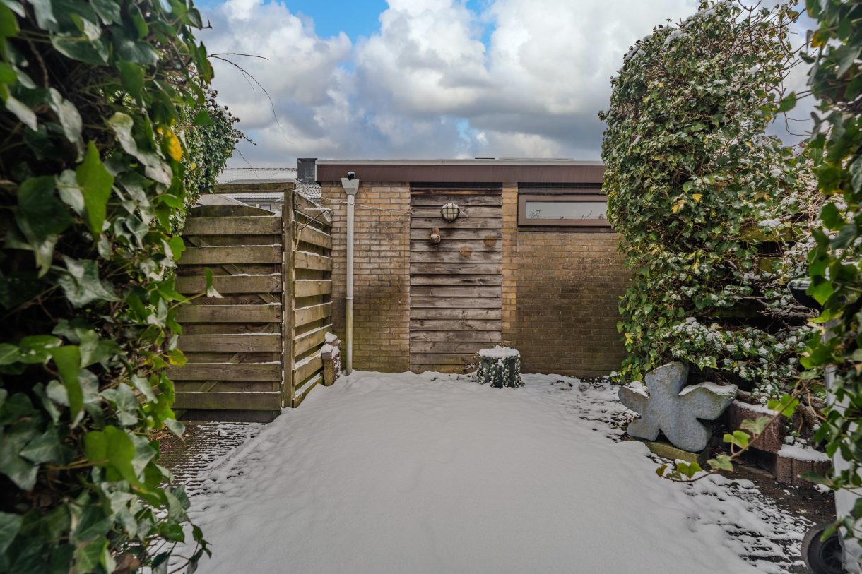 Te koop: Foto Woonhuis aan de van Limburg Stirumlaan 61 in Hoogezand