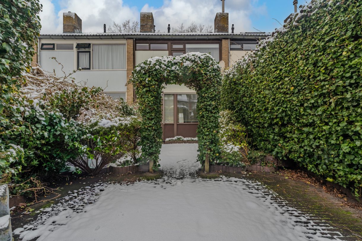 Te koop: Foto Woonhuis aan de van Limburg Stirumlaan 61 in Hoogezand