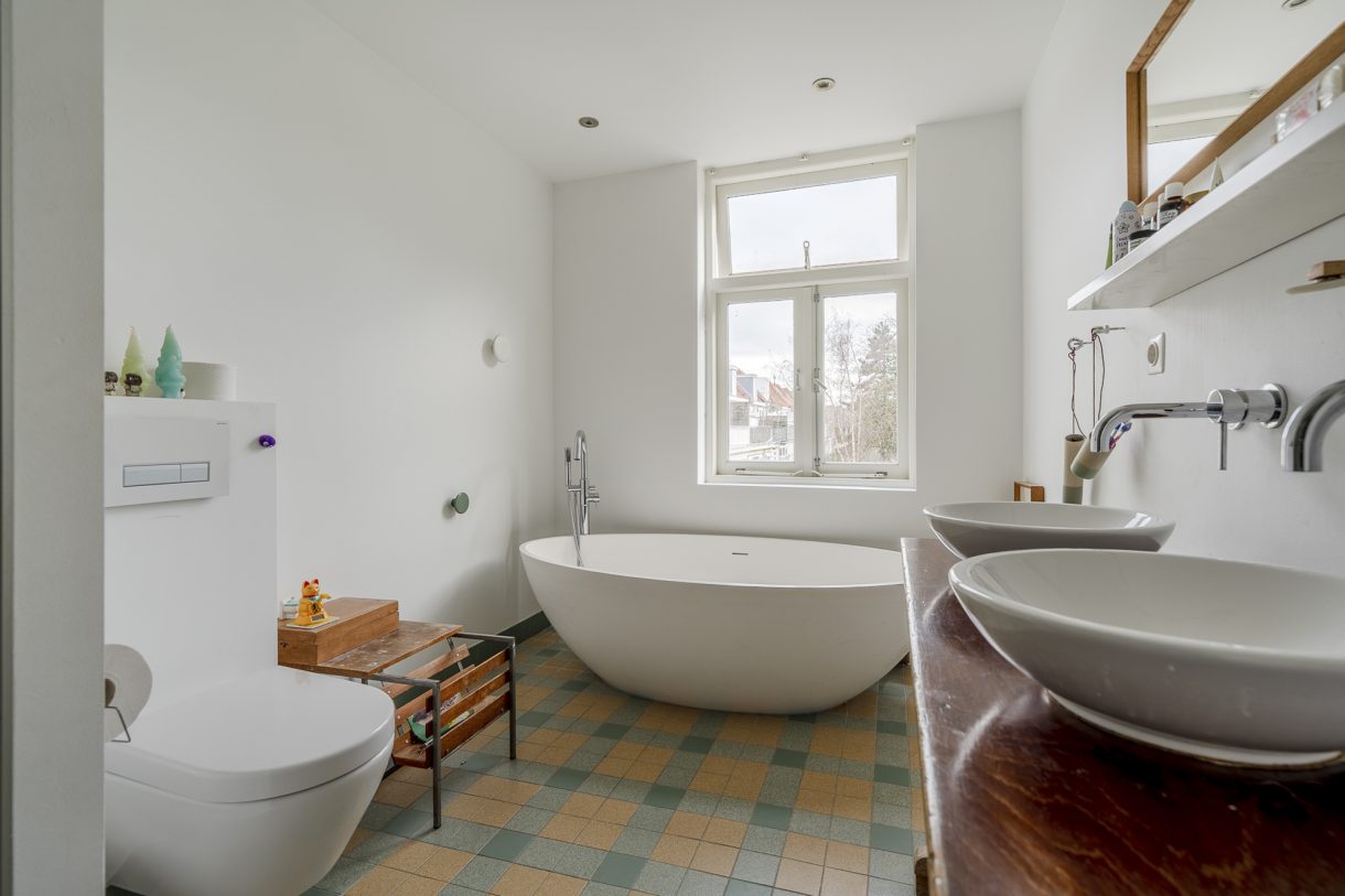 Te koop: Foto Appartement aan de Prins Hendrikstraat 44 in 's-Gravenhage