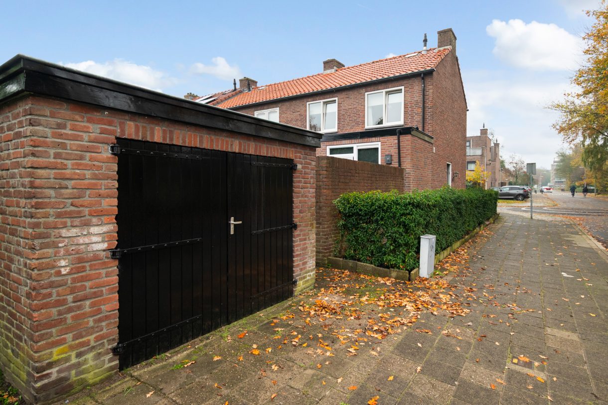 Te koop: Foto Woonhuis aan de Wielewaalstraat 108 in Amersfoort