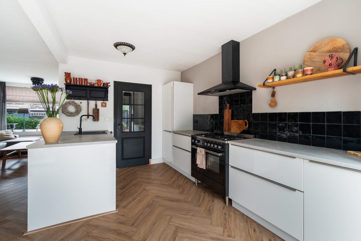 Te koop: Foto Woonhuis aan de Wielewaalstraat 108 in Amersfoort