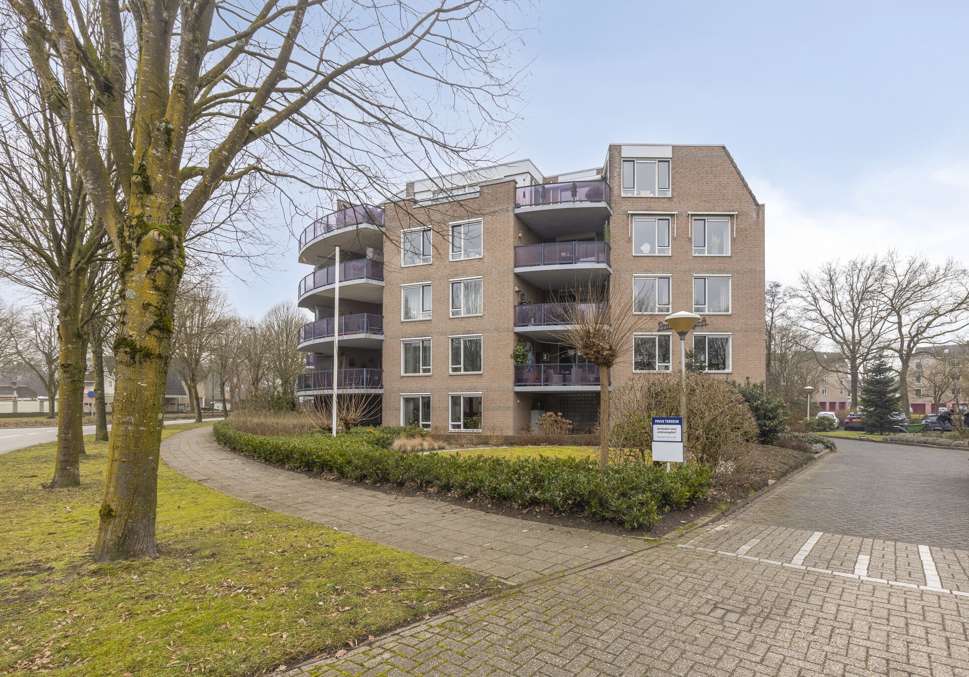 Hoofdfoto van Veenendaal Vondellaan 94