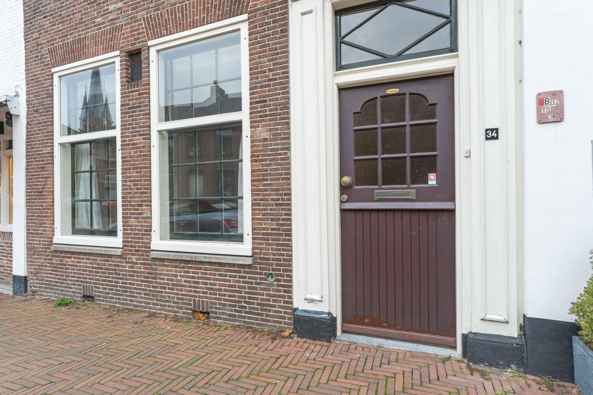 Te koop: Foto Woonhuis aan de Herenstraat 34 in Breukelen