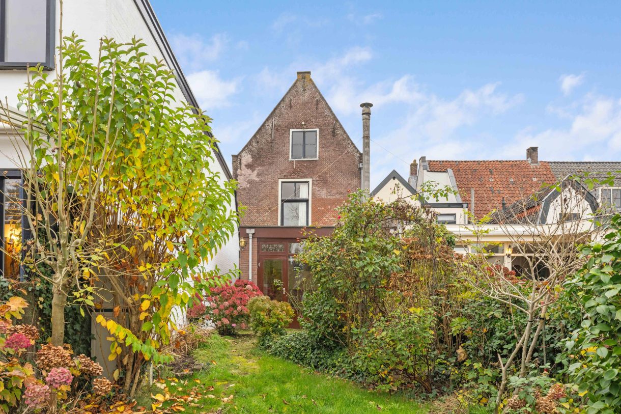 Te koop: Foto Woonhuis aan de Herenstraat 34 in Breukelen