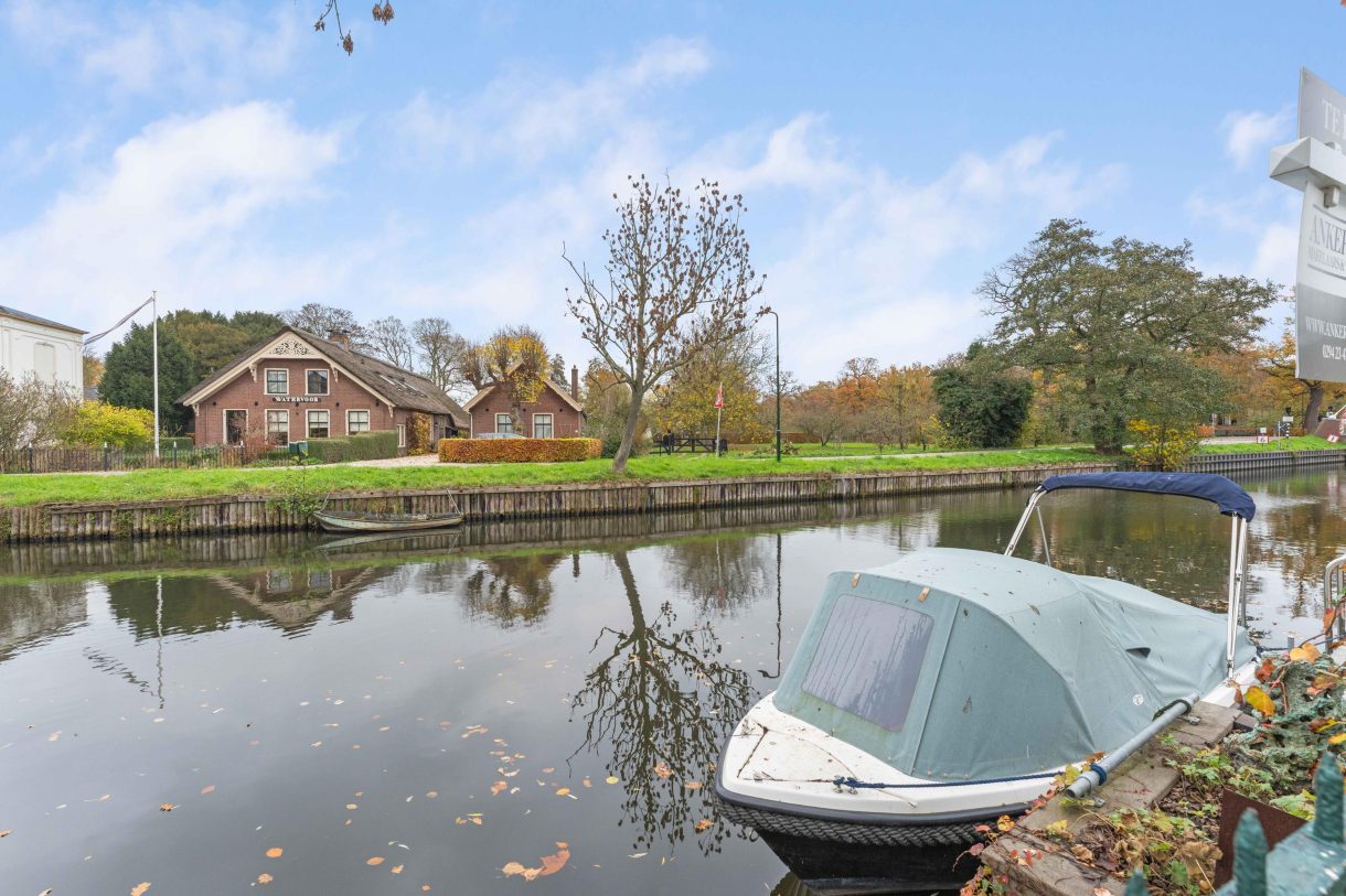 Te koop: Foto Woonhuis aan de Herenstraat 34 in Breukelen