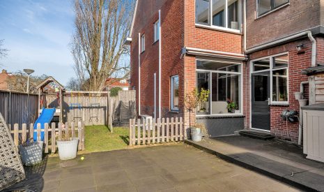 Te koop: Foto Woonhuis aan de Surinamesingel 63 in Vlaardingen