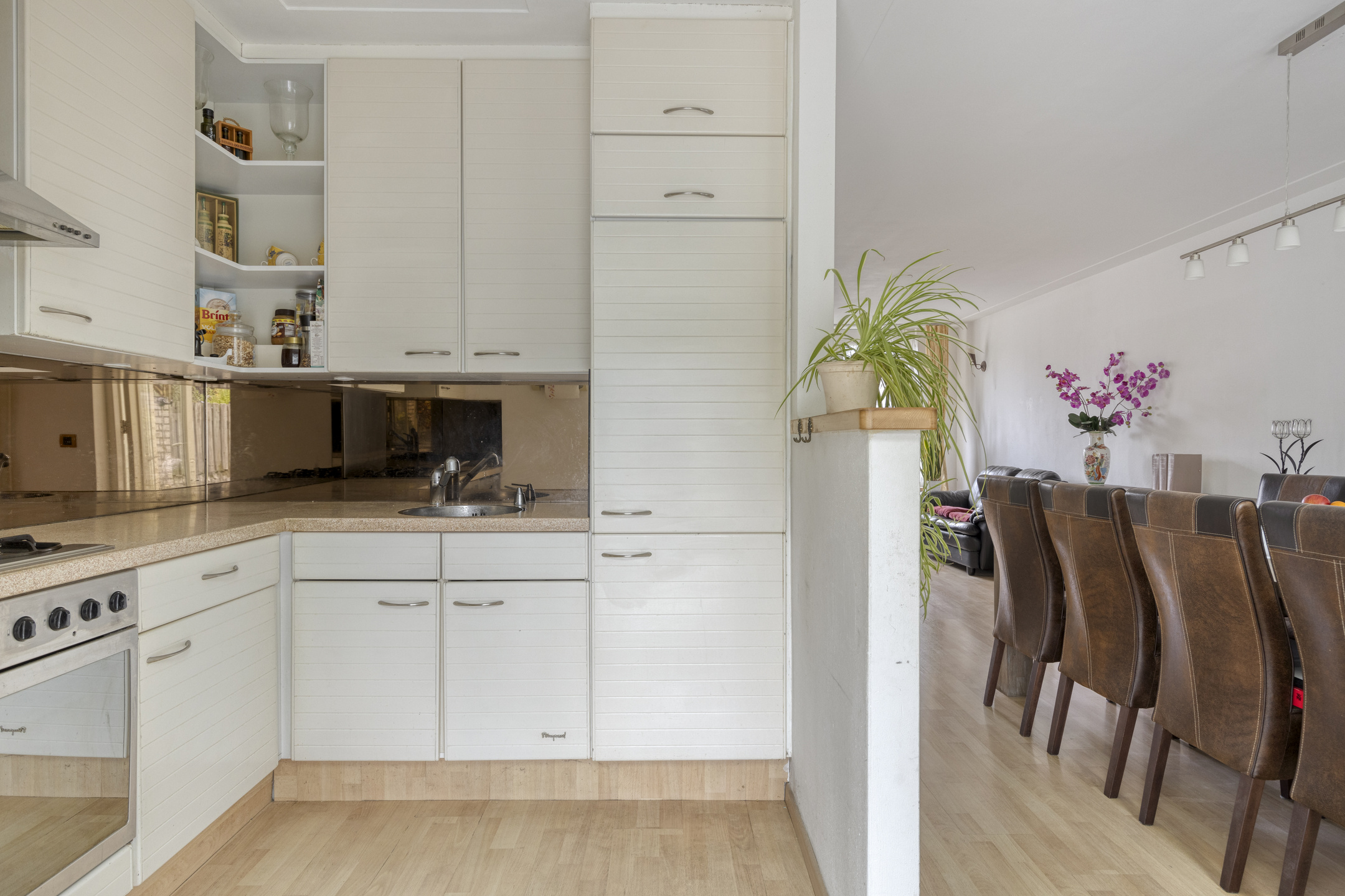 Te koop: Foto Woonhuis aan de Rhônelaan 16 in Eindhoven