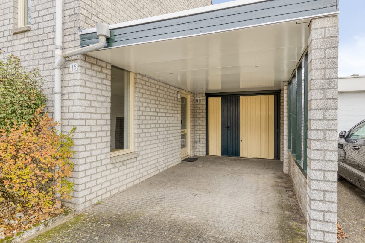 Te koop: Foto Woonhuis aan de Rhônelaan 16 in Eindhoven