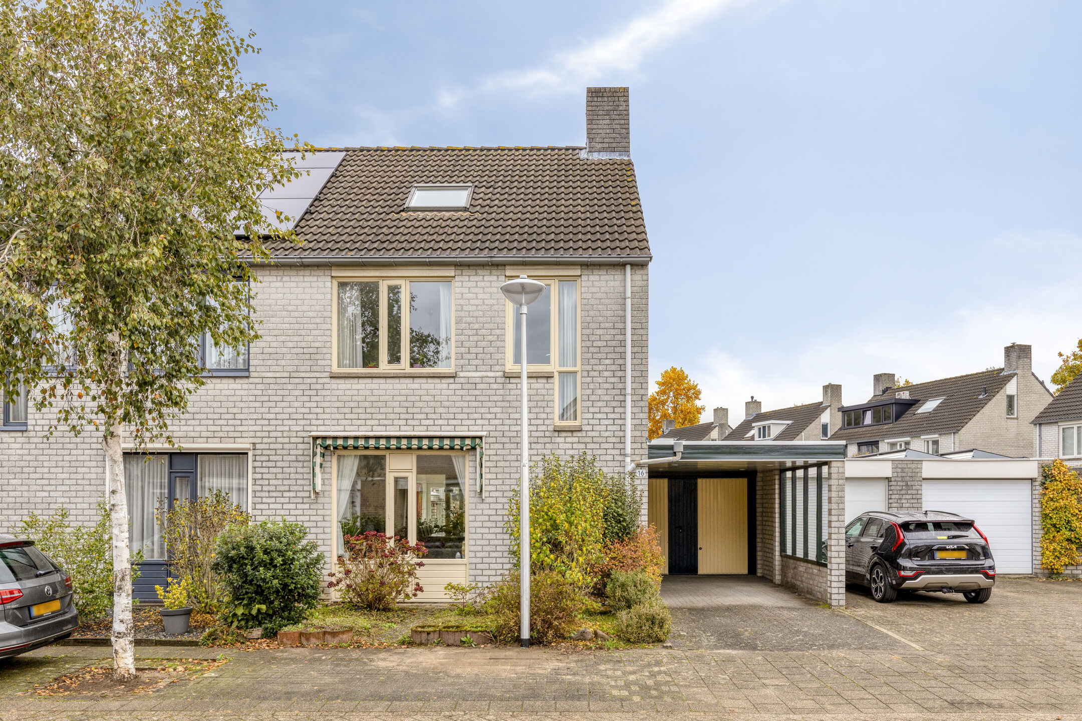 Te koop: Foto Woonhuis aan de Rhônelaan 16 in Eindhoven